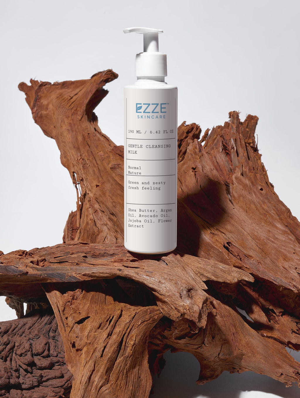 EZZE Gentle Cleansing Milk