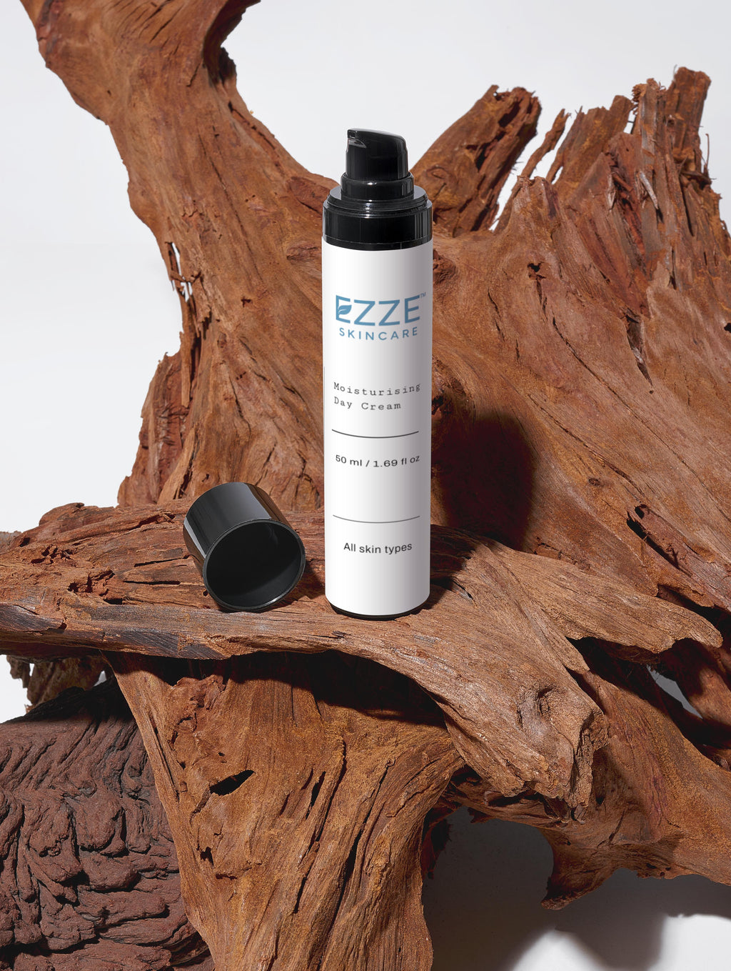 EZZE Moisturizing Day Cream