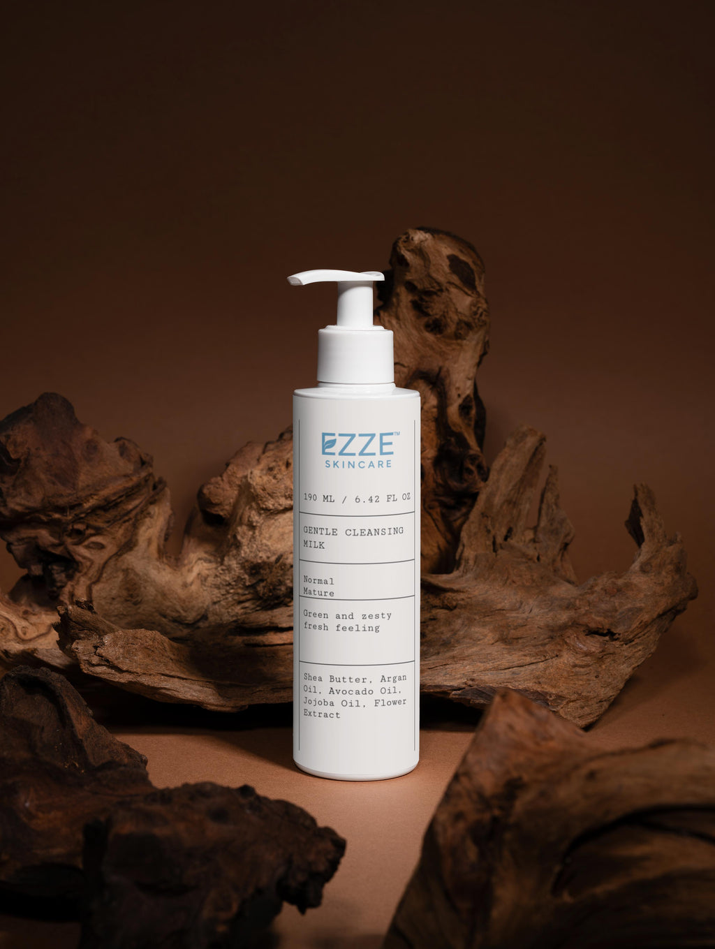 EZZE Gentle Cleansing Milk